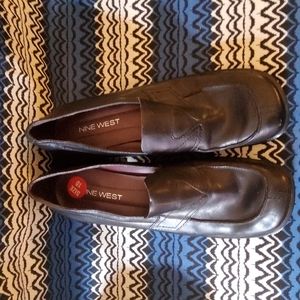 Nine West Phedora Size 10 Black Loafers